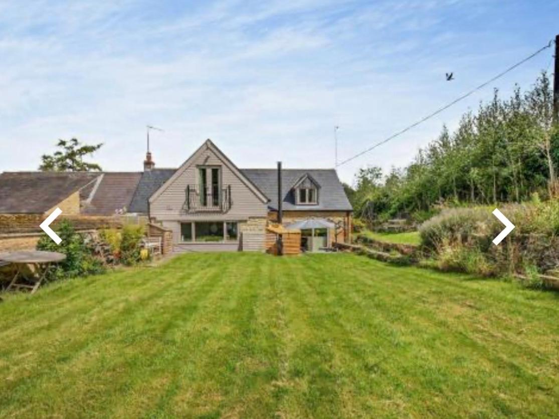 Luxury Country Cottage With A View Enstone 外观 照片